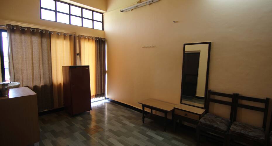 Hotel Manasi Tourist, Nashik 4